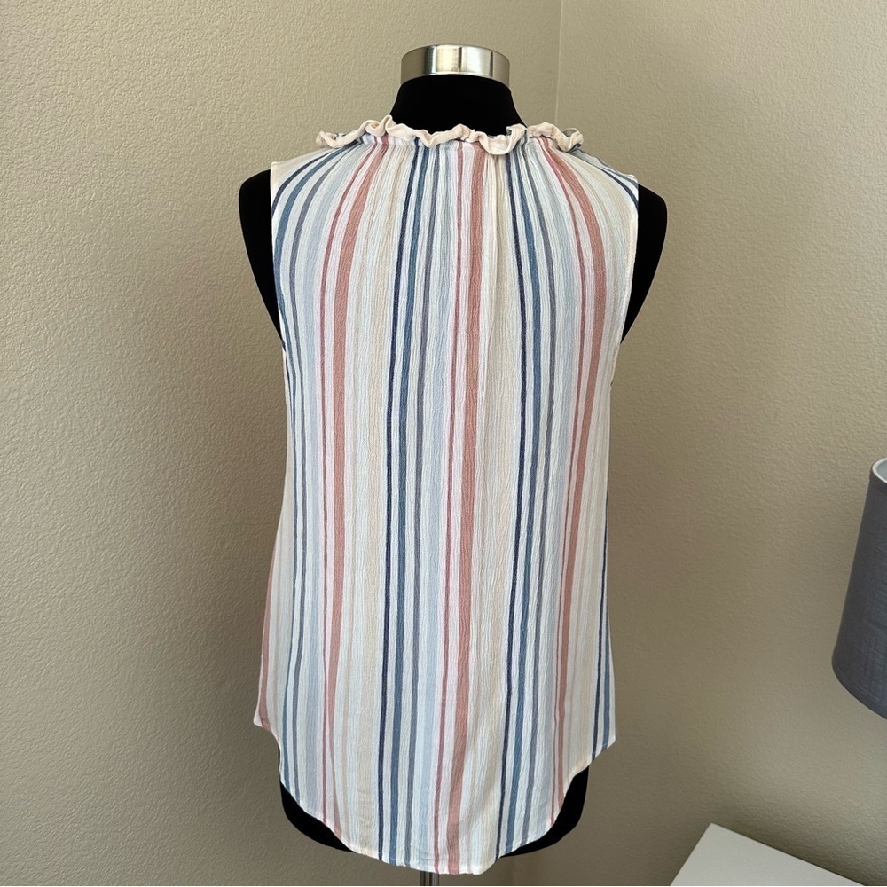 TORRID Multicolor STRIPE Sleeveless Blouse Size M - Picture 5 of 12